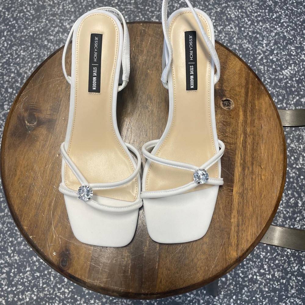 Jessica Rich Steve MaddenWhite Strappy Heels, 9.5, NWOT